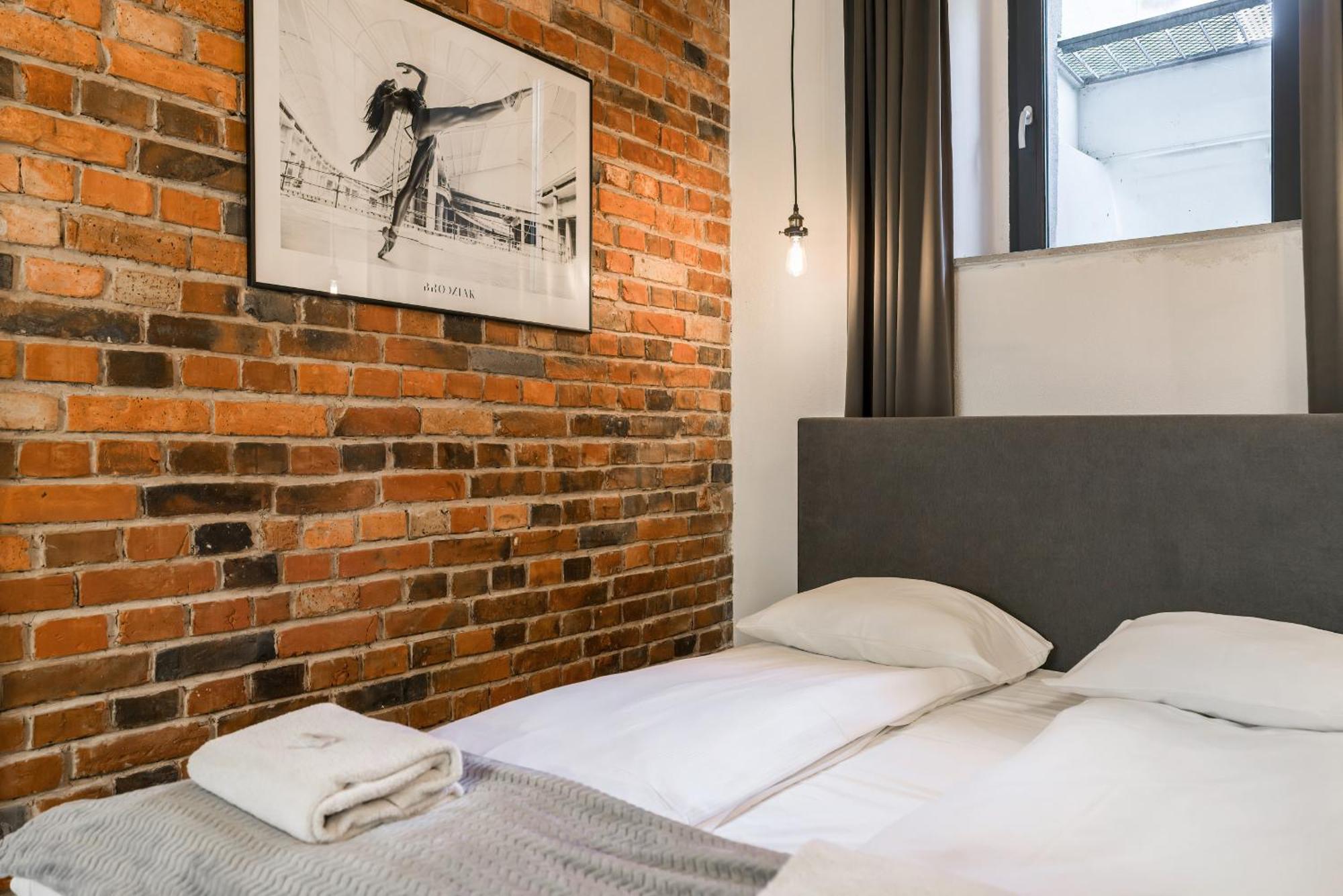 Level -1 Loft Apartments City Center By Renters Poznan Exterior photo